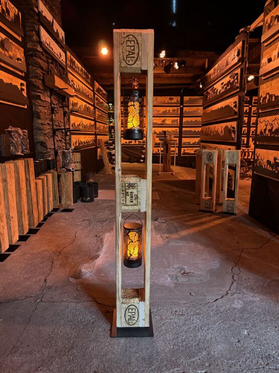 Träger mit Windlichter Leaf