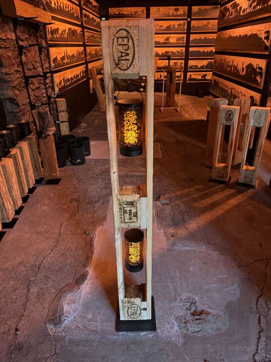 Träger mit Windlichter Gerbera